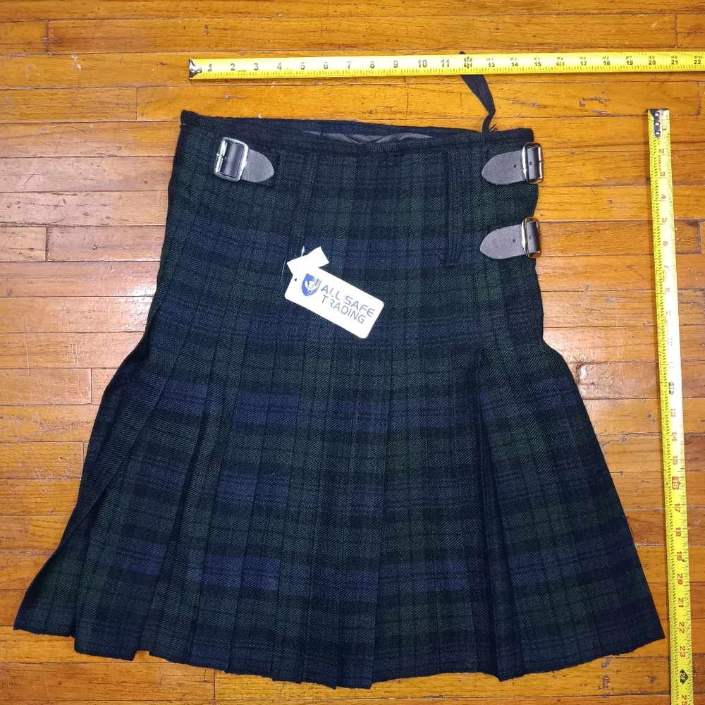 All Safe Trading Vintage Wool Plaid A-Line Skirt with Buckle Accents